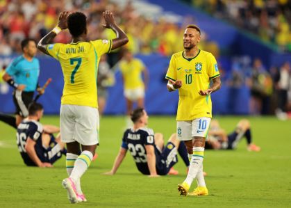 Brasil enfrenta o Japão em duelo decisivo por vaga nas oitavas de final da Copa do Mundo  BR A Seleção Brasileira volta a campo neste sábado, às 14h (horário de Brasília)
