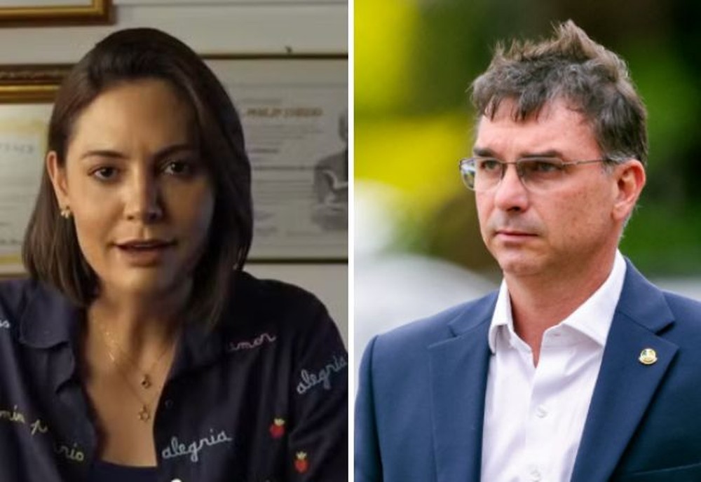Jair Bolsonaro declara apoio a Flávio Bolsonaro e o define como seu porta-voz em carta lida durante transmissão