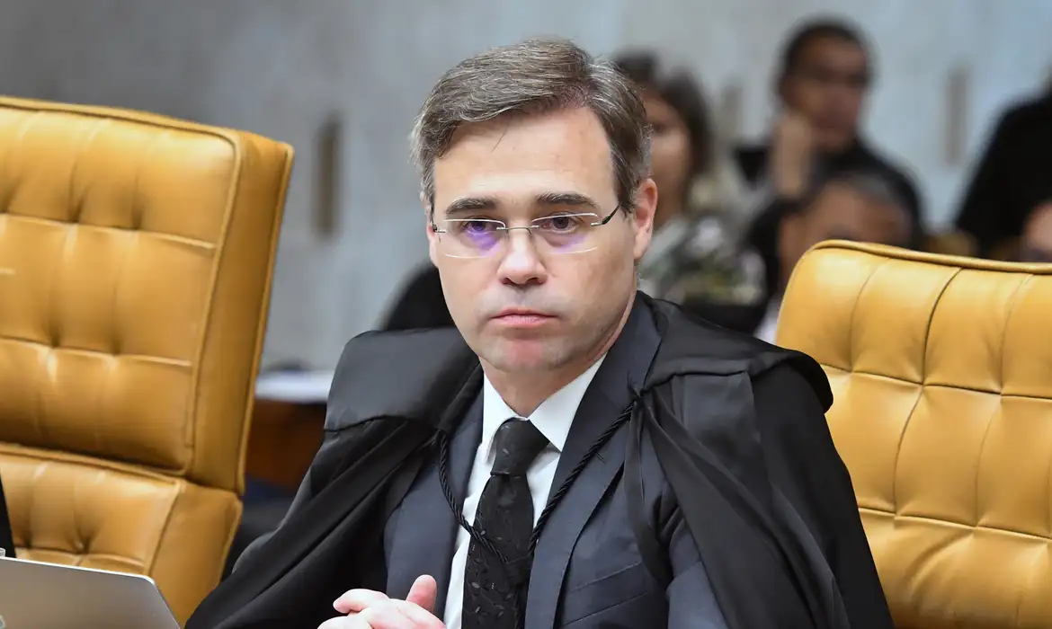 STF autoriza investigação sobre repasses para filme inspirado na vida de Jair Bolsonaro