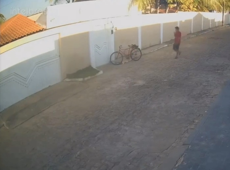 Bicicleta é furtada em frente a residência em Tavares