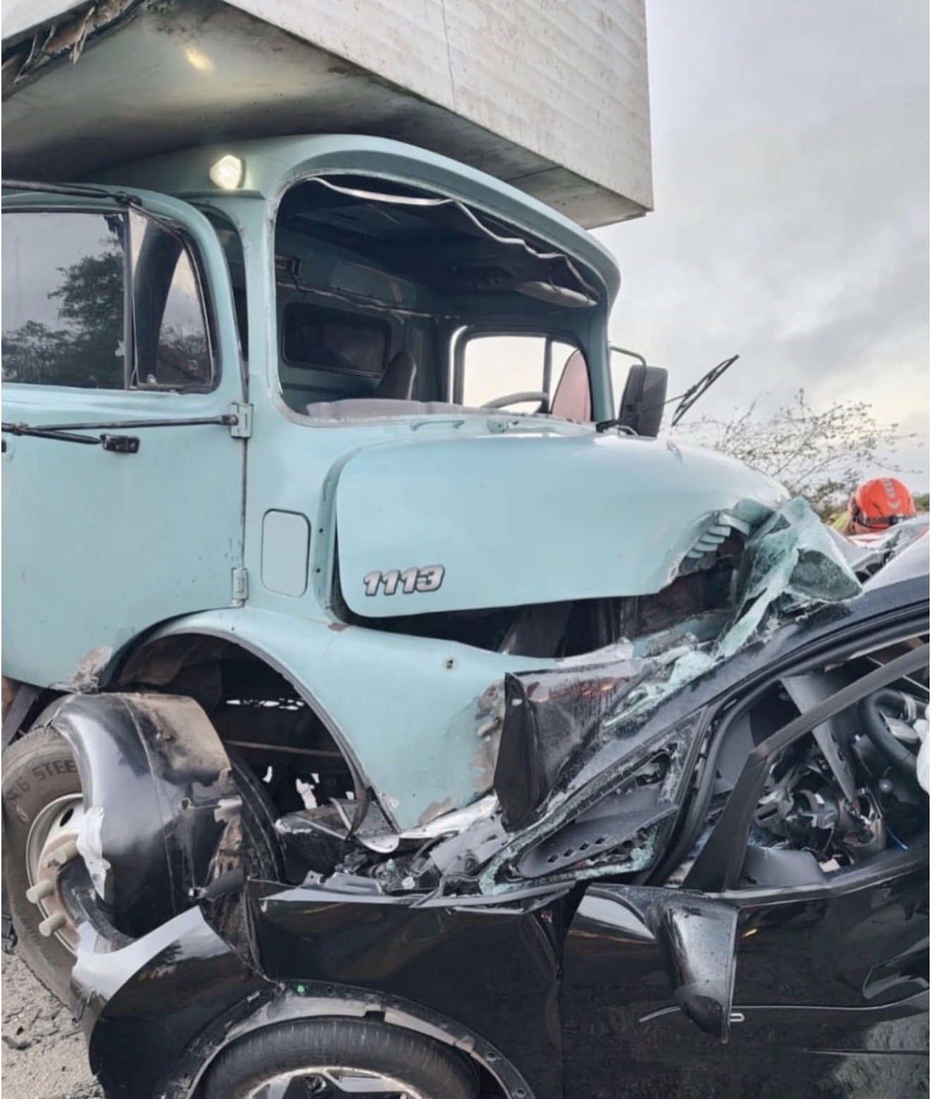 Colisão Entre Carro E Caminhão Deixa Três Mortos Na BR-230 Entre Juazeirinho E Soledade