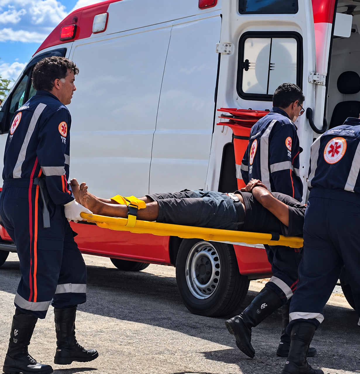 Motociclista Fica Ferido Após Cair De Veículo Próximo a entreda de Lagoa de São João, Em Princesa Isabel